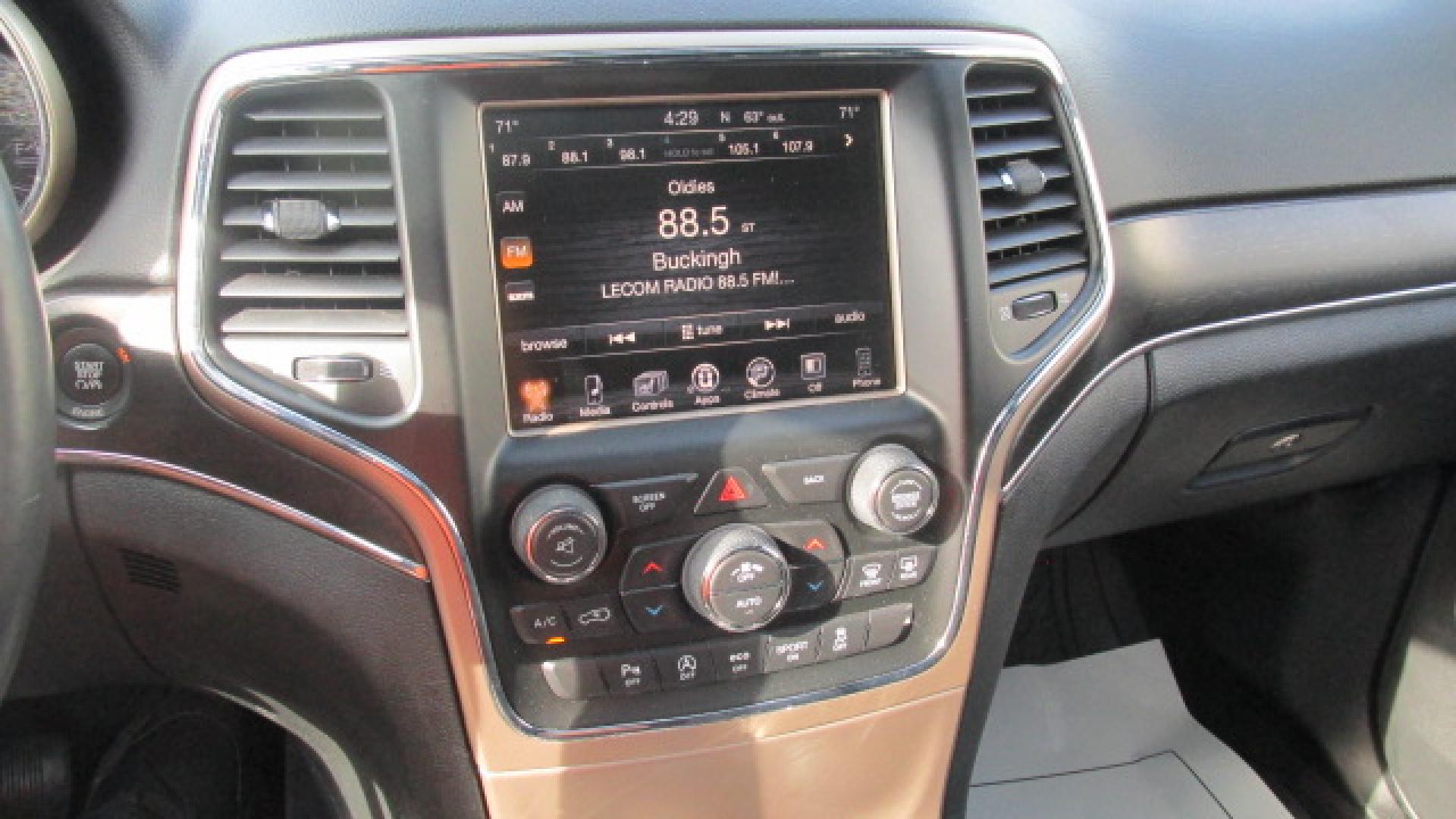 2016 Black Crystal Pearlcoat /Jet Black Jeep Grand Cherokee Limited (1C4RJFBG1GC) with an 3.6L V6 DOHC 24V engine, 8-Speed Automatic transmission, located at 827 W 26th Street, Erie, PA, 16508, (814) 455-3401, 42.105431, -80.090942 - Thanks for looking at our two-owner accident and rust-free new Jeep trade. This is the Limited model with lots of options including heated leather front and second row seats, a power sunroof, factory remote start, keyless entry with push button start, power lift gate, Bluetooth, backup camera and lo - Photo#10