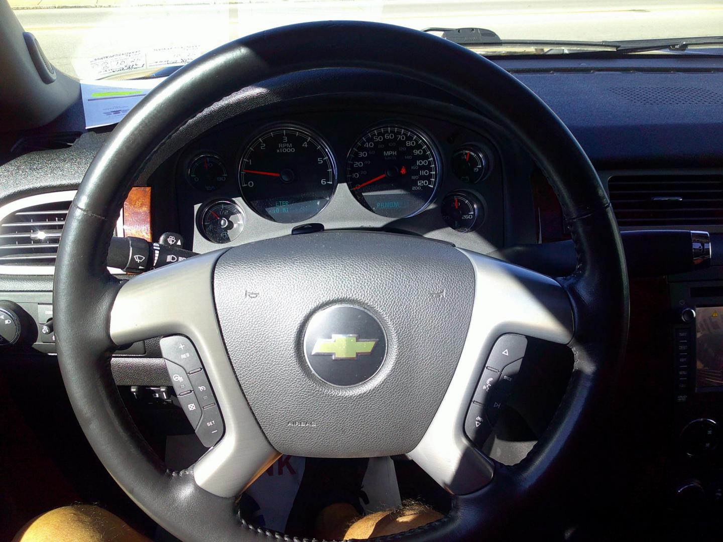 2012 Black /Black Chevrolet Avalanche LTZ 4WD (3GNTKGE71CG) with an 5.3L V8 OHV 16V FFV engine, 4-Speed Automatic transmission, located at 827 W 26th Street, Erie, PA, 16508, (814) 455-3401, 42.105431, -80.090942 - Photo#12