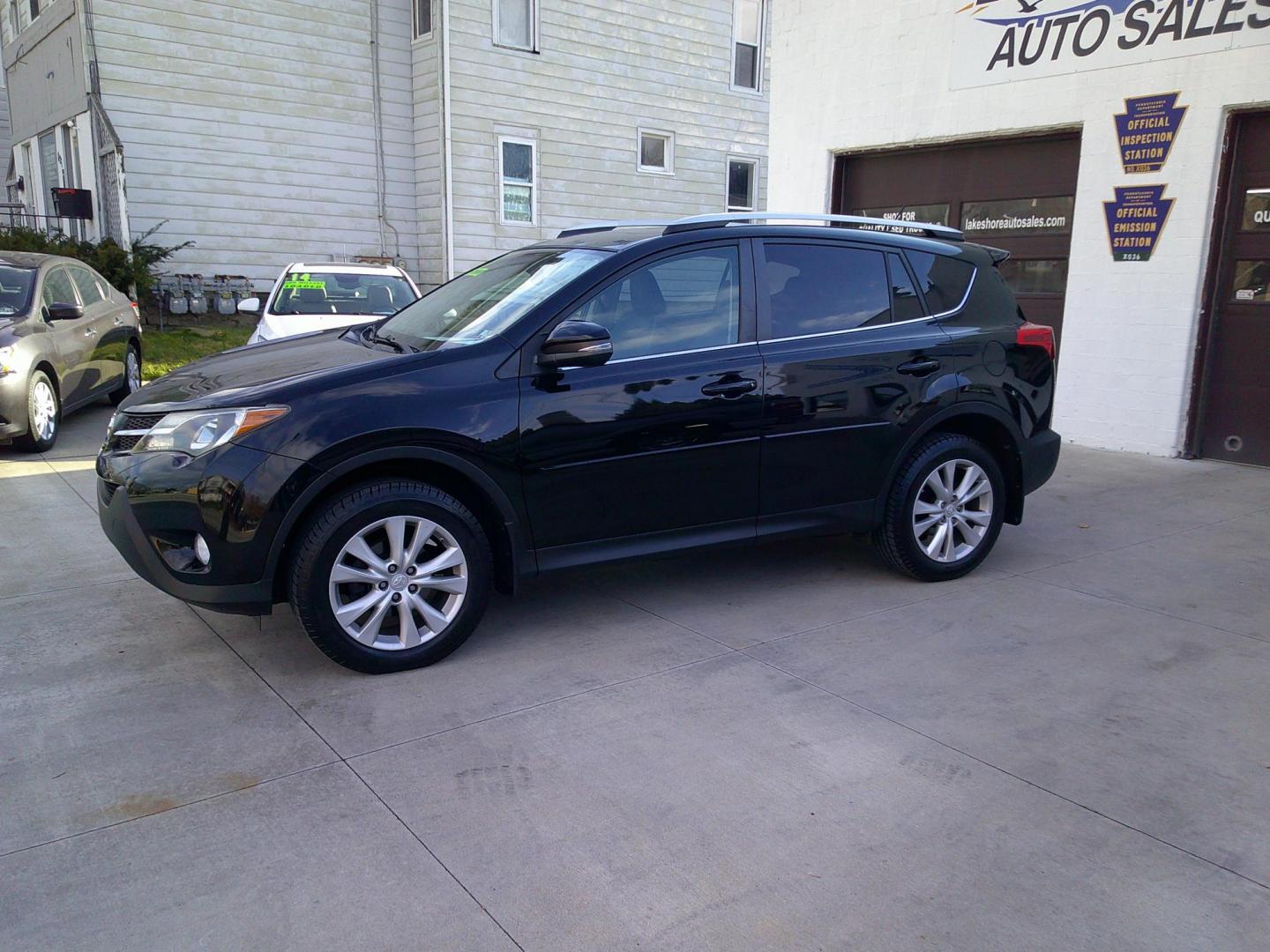 2013 Black Crystal Pearlcoat /Jet Black Toyota RAV4 Limited AWD (2T3DFREV0DW) with an 2.5L L4 DOHC 16V engine, 6-Speed Automatic transmission, located at 827 W 26th Street, Erie, PA, 16508, (814) 455-3401, 42.105431, -80.090942 - Thanks for looking at our accident free two owner new Toyota trade. This is the Limited model with lots of factory options including all wheel drive, heated leather front seats, power sunroof, back up camera, navigation, blind spot monitor, memory seat, just to name a few and lots more. No need to - Photo#6