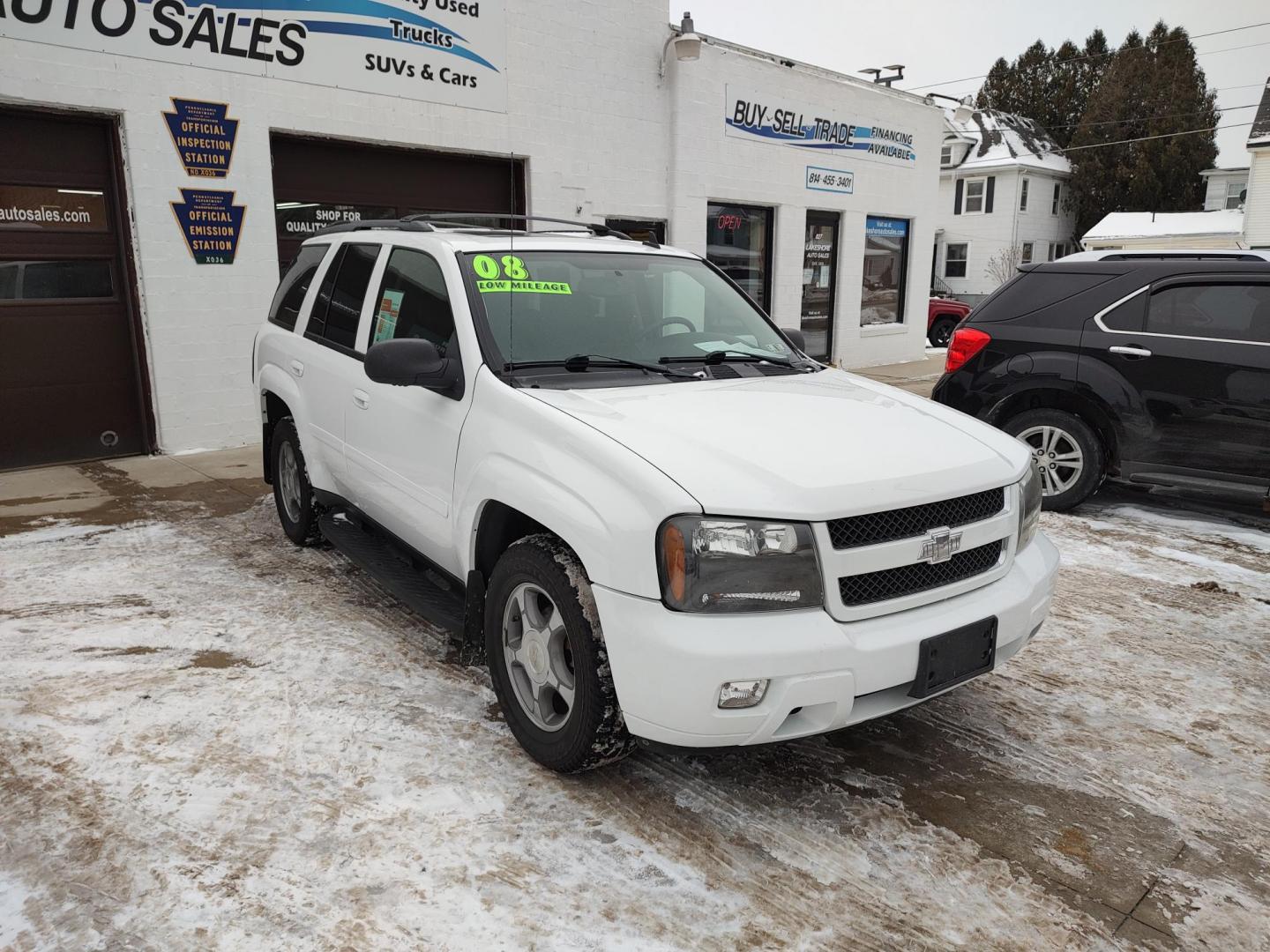 2008 Summit White /Graphite Chevrolet TrailBlazer LT 4WD (1GNDT13S882) with an 4.2L L6 DOHC 24V engine, 4-Speed Automatic Overdrive transmission, located at 827 W 26th Street, Erie, PA, 16508, (814) 455-3401, 42.105431, -80.090942 - Thanks for looking at our like new low mileage two owner new Subaru trade. This is the LT model with lots of options including a power sunroof, power drivers seat, four-wheel drive, trailer tow package and lots more. A full service was just completed in our service department with new PA state and e - Photo#0