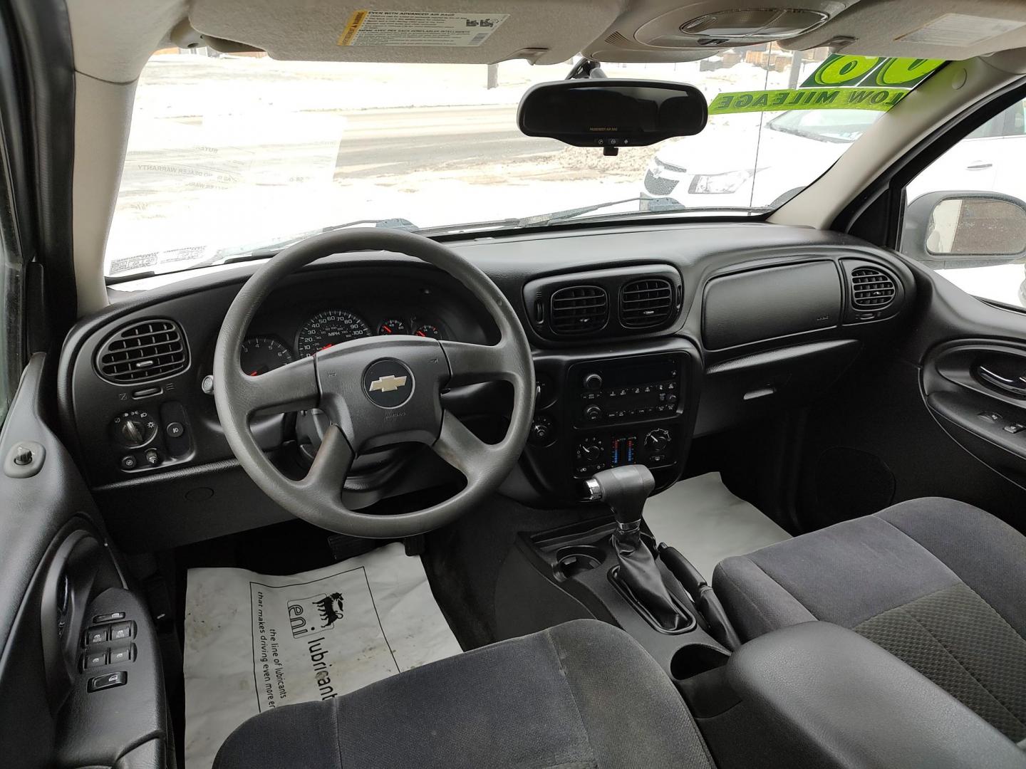 2008 Summit White /Graphite Chevrolet TrailBlazer LT 4WD (1GNDT13S882) with an 4.2L L6 DOHC 24V engine, 4-Speed Automatic Overdrive transmission, located at 827 W 26th Street, Erie, PA, 16508, (814) 455-3401, 42.105431, -80.090942 - Thanks for looking at our like new low mileage two owner new Subaru trade. This is the LT model with lots of options including a power sunroof, power drivers seat, four-wheel drive, trailer tow package and lots more. A full service was just completed in our service department with new PA state and e - Photo#7